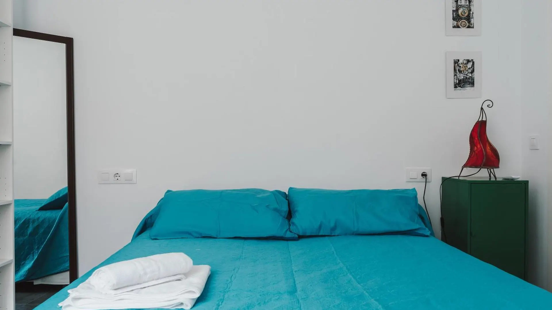 Cathedral - City Center - Free Parking - Climatized Almeria