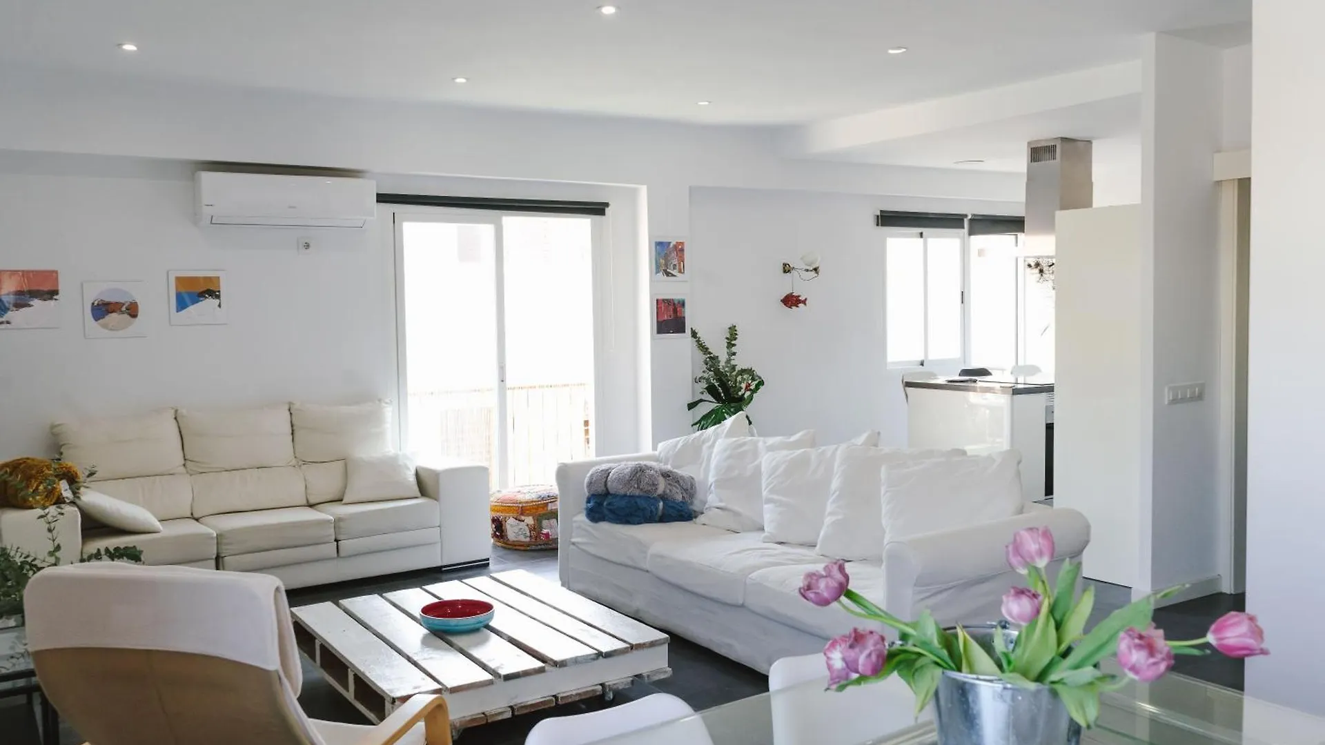 Apartment Cathedral - City Center - Free Parking - Climatized Almeria